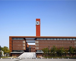 大連理工大學(xué)